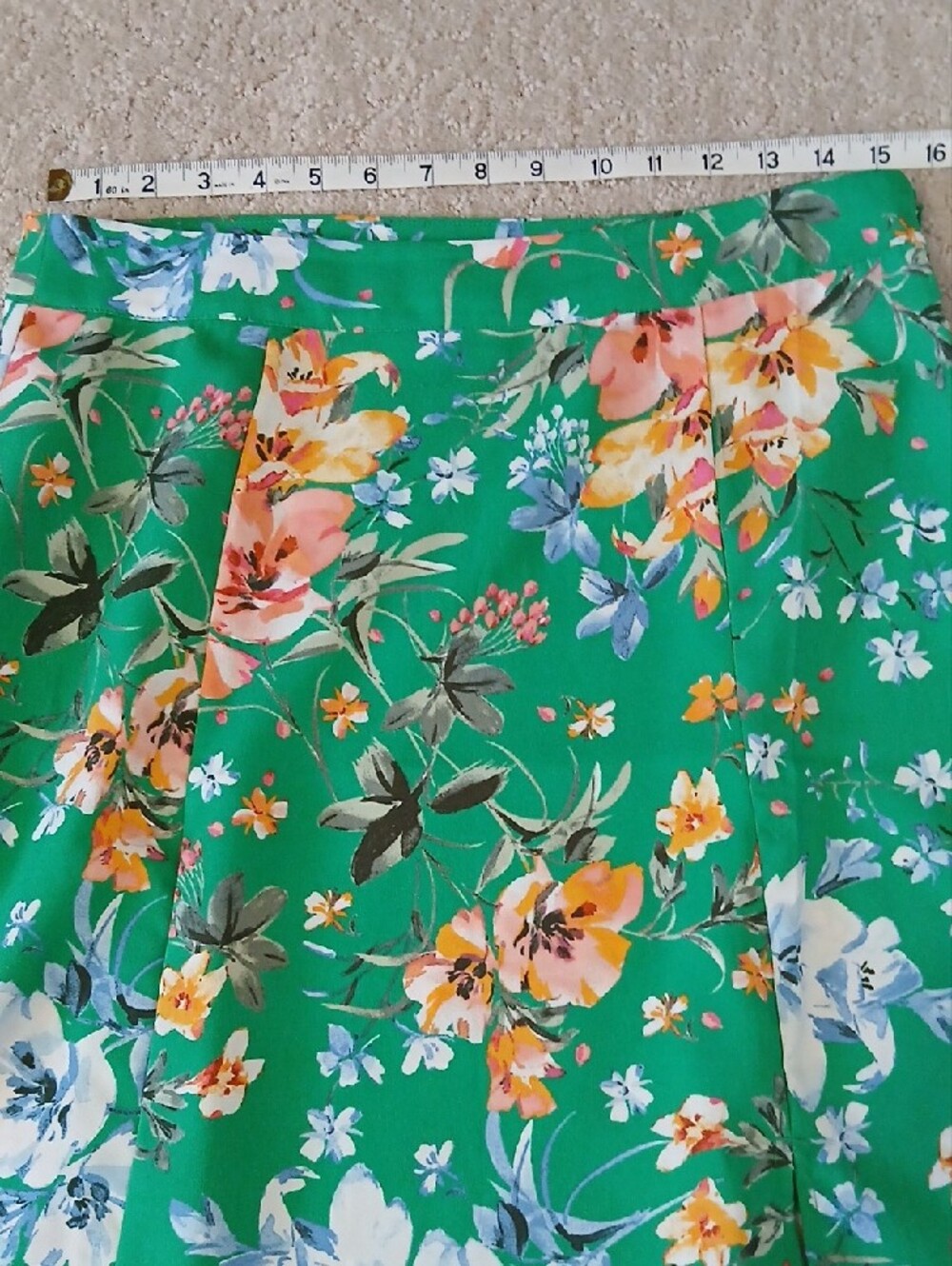 LOFT Floral A-Line Skirt - Picture 7 of 10
